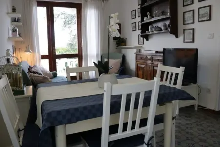 Panorama Ventisette, Maison près du Lac de Garde avec Piscine - Photo 10