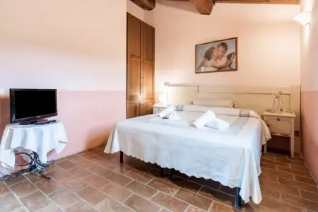 Fior di Vaniglia, Cottage en Ombrie avec piscine et jardin - Photo 19