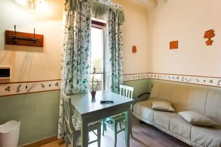 Appartamento il Gatto e Cincia, Maison à Castiglione près du lac - Photo 3