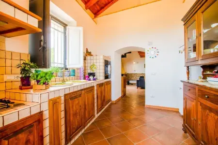 Villa Aloe Charming House, Villa avec piscine et environnement panoramique - Photo 11