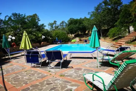 Villa Chiaretta, Villa de Charme à Polizzi Generosa avec Piscine - Photo 3