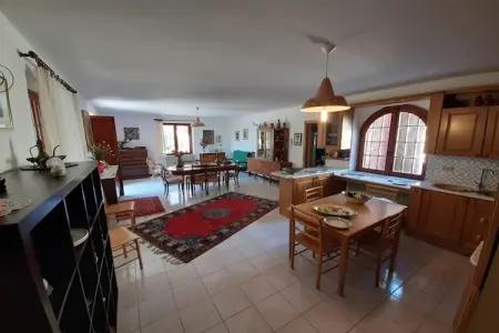 Villa Chiaretta, Villa de Charme à Polizzi Generosa avec Piscine - Photo 10