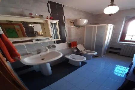 Villa Chiaretta, Villa de Charme à Polizzi Generosa avec Piscine - Photo 19