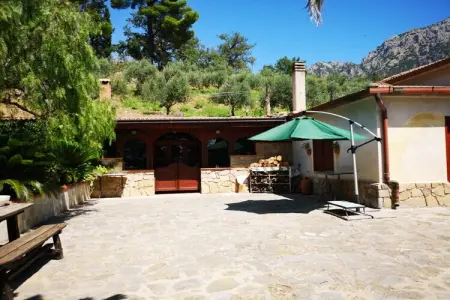 Villa Chiaretta, Villa de Charme à Polizzi Generosa avec Piscine - Photo 22