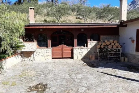 Villa Chiaretta, Villa de Charme à Polizzi Generosa avec Piscine - Photo 23