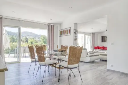 VILLA MADDIE, Villa à La Cadière-d'Azur avec Piscine - Photo 2