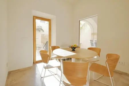 CASA PETRA, Maison moderne avec piscine à Petra - Photo 3