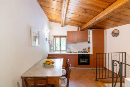 Il Conio Ginestra, Appartement à Furlo avec piscine salée - Photo 4