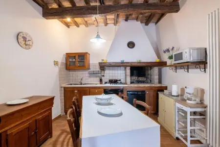 Il Conio Lavanda, Appartement à Furlo avec Piscine Salée - Photo 8
