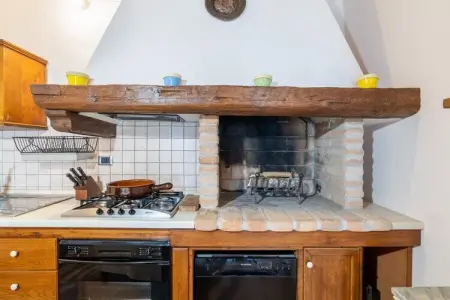 Il Conio Lavanda, Appartement à Furlo avec Piscine Salée - Photo 9