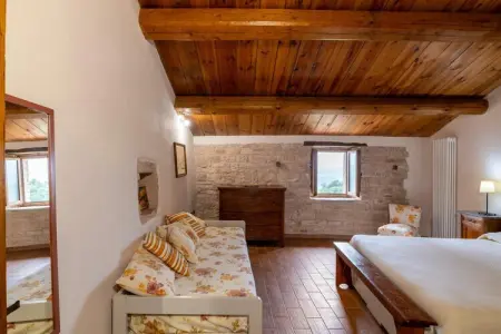 Il Conio Viola, Appartement dans une maison de campagne avec piscine - Photo 13