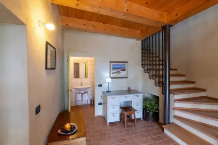 Il Conio Viola, Appartement dans une maison de campagne avec piscine - Photo 17