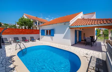 Maison 6 personnes à Maslenica - Photo 1