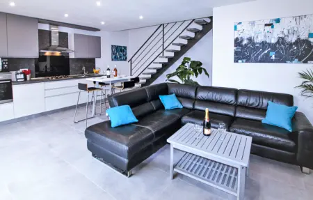 Maison 6 personnes à Salon de Provence - Photo 1