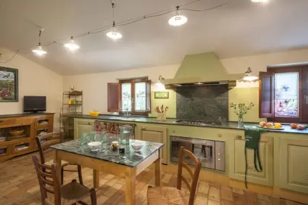 Casannona Glicine, Maison à Fermo près de Porto San Giorgio - Photo 7