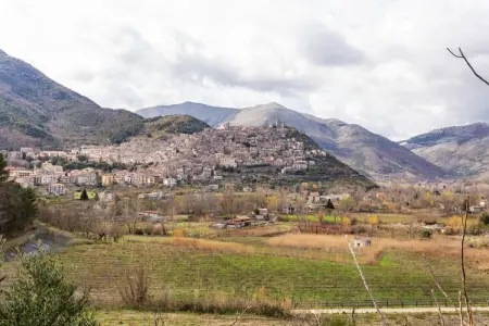 Vigna della Signora, Manoir de bon goût à Morano Calabro avec balcon - Photo 3