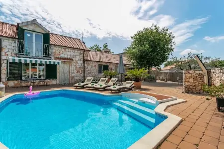 Villa Niva, Maison à Marina proche des Plages - Photo 2