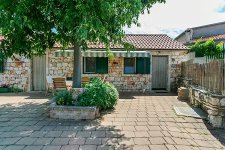 Villa Niva, Maison à Marina proche des Plages - Photo 8