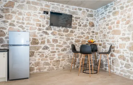 Maison 4 personnes à Drnis - Photo 1