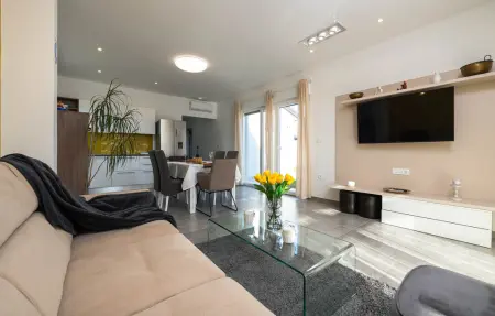 Maison 5 personnes à Barban - Photo 1