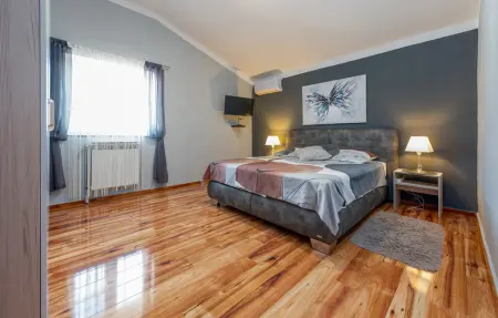 Maison 10 personnes à Turanj - Photo 18