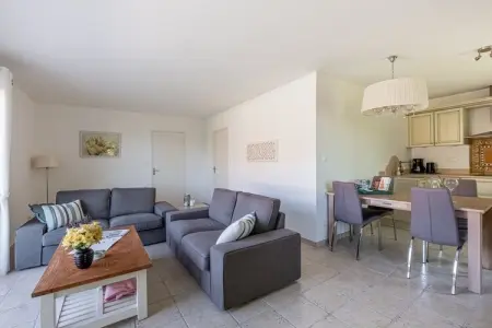 Villa Porthos, Ravissante villa א Masseube avec piscine - Photo 10