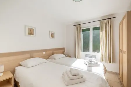 Villa Porthos, Ravissante villa א Masseube avec piscine - Photo 21
