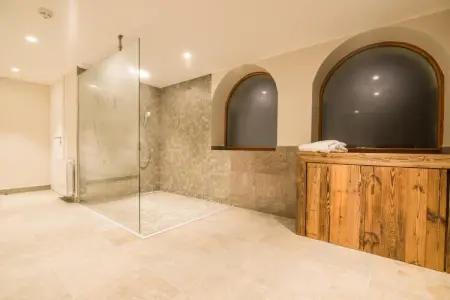 Les Portes de Megève 4, Bois et pierre Luxe alpin - Photo 11