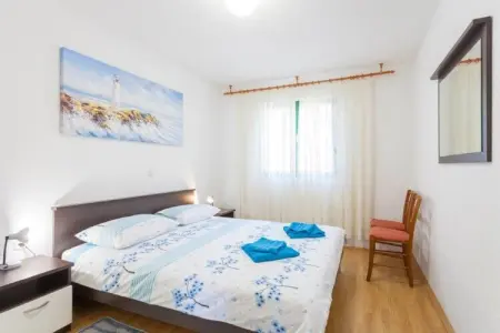 Villa Ljubini Dvori, Villa à Tučepi avec Piscine près de Plage - Photo 19