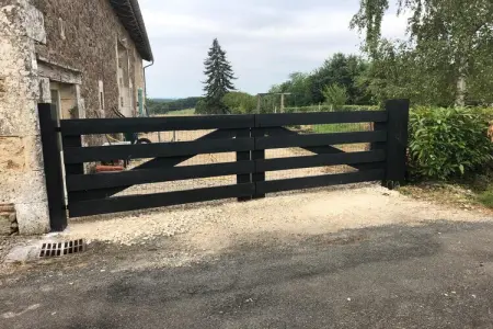 Le Tilleuil, Charmante maison de vacances avec piscine privée - Photo 11