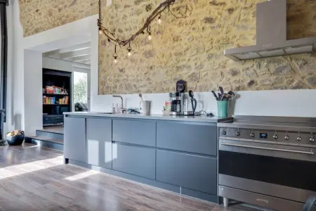 Le Tilleuil, Charmante maison de vacances avec piscine privée - Photo 15