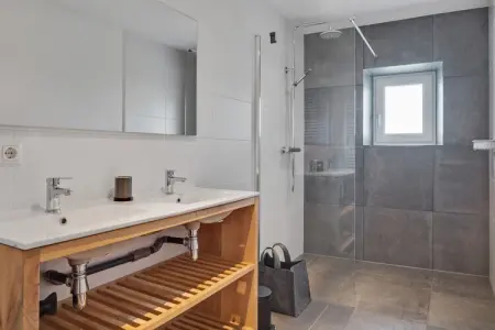 Le Tilleuil, Charmante maison de vacances avec piscine privée - Photo 25