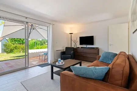 Le Chat Maison 120, Bungalow urbain à Écuras avec piscine - Photo 4