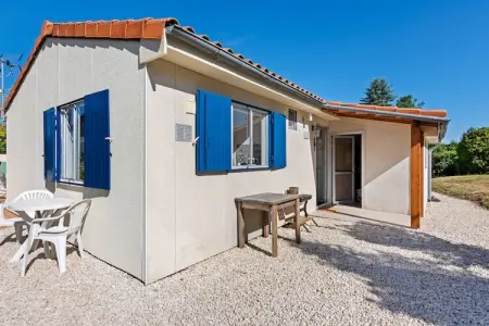 Le Chat Maison 120, Bungalow urbain à Écuras avec piscine - Photo 8