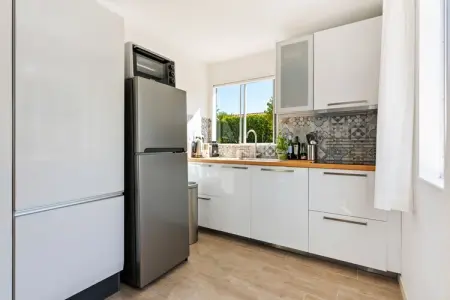 Le Chat Maison 120, Bungalow urbain à Écuras avec piscine - Photo 10