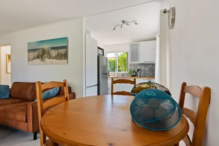 Le Chat Maison 120, Bungalow urbain à Écuras avec piscine - Photo 14