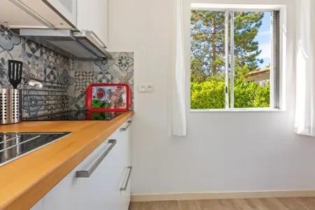 Le Chat Maison 120, Bungalow urbain à Écuras avec piscine - Photo 15