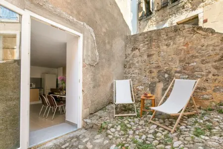 La vigneronne, Maison dans le village cathare de Montouliers - Photo 15