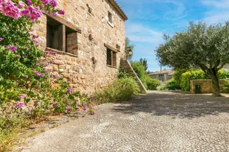 La vigneronne, Maison dans le village cathare de Montouliers - Photo 24