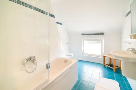 La Pellegrine 9 pers, Luxueuse maison de vacances avec piscine intérieure et sauna! - Photo 25