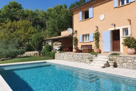 La Bastidonne, Maison de vacances pittoresque avec piscine privée - Photo 4