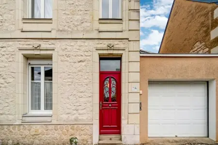 La Maison Arborée de Châtellerault, Belle maison avec grand jardin - Photo 8