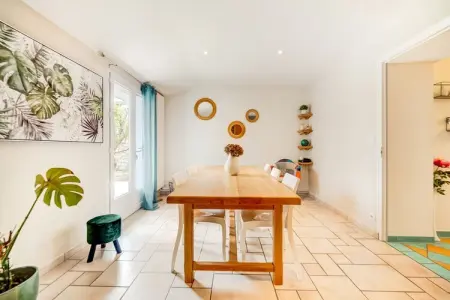 La Maison Arborée de Châtellerault, Belle maison avec grand jardin - Photo 12