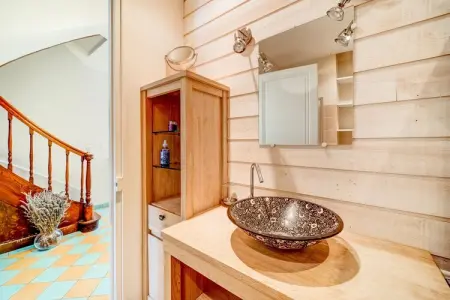 La Maison Arborée de Châtellerault, Belle maison avec grand jardin - Photo 24