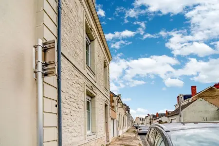 La Maison Arborée de Châtellerault, Belle maison avec grand jardin - Photo 28