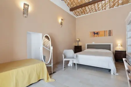 Terramater, Ferme à Noto avec piscine et jardin - Photo 19