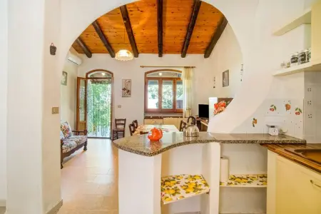 Villetta Sindarin Elemar, Villa sarde confortable avec jardin - Photo 8
