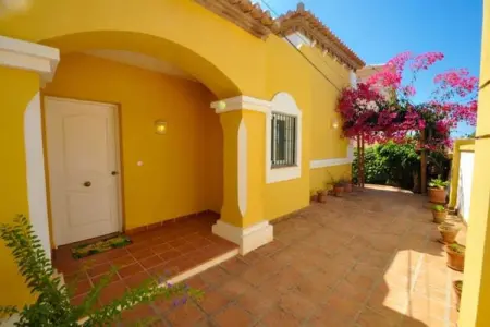 Casa Amarilla Blanca, Villa à Salobrena proche Piscine et Plage - Photo 21