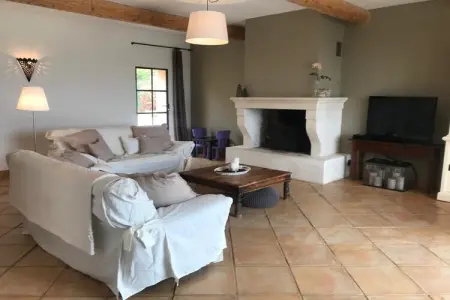 Maison Roquebeauresse, Retraite paisible à Pougnadoresse - Photo 10