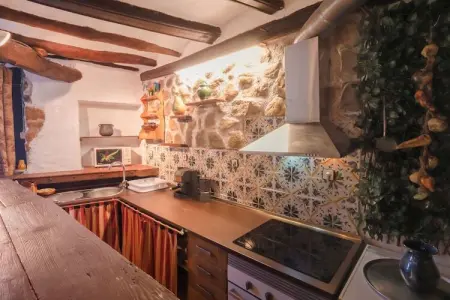 Loft Casa Notari, Maison de vacances rurale à Tolva près du lac du Mont Rebei - Photo 2